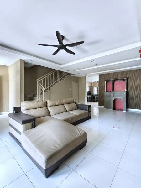 Rumah Teres 2 Tingkat untuk Dijual di Bandar Dato Onn (Tebrau) - Karl Lim - Living Room - PropertyGuru.com.my