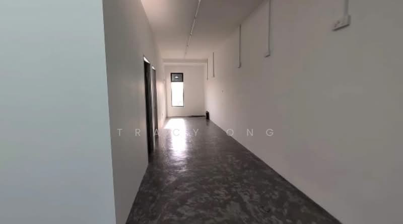 Shop / Office for Rent in Taman Ekoflora (Johor Bahru) - Tracy Ong - Corridor - PropertyGuru.com.my