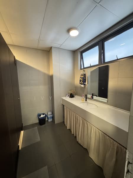 Pejabat untuk Disewa di Bukit Jelutong (Shah Alam) - Ivy Wong - Bathroom - PropertyGuru.com.my