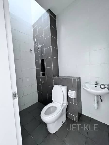 2-storey Terraced House for Sale in Setia Alam (Selangor) - Kelly Lim - Bathroom - PropertyGuru.com.my