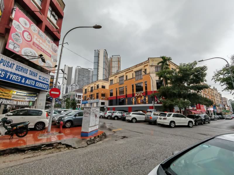 Kedai / Pejabat untuk Disewa di Taman Desa (Kuala Lumpur) - Jeno Poon - Exterior - PropertyGuru.com.my