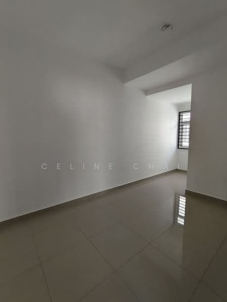 2-storey Terraced House for Sale in Taman Mengkibol (Kluang) - Celine Chai - Interior - PropertyGuru.com.my