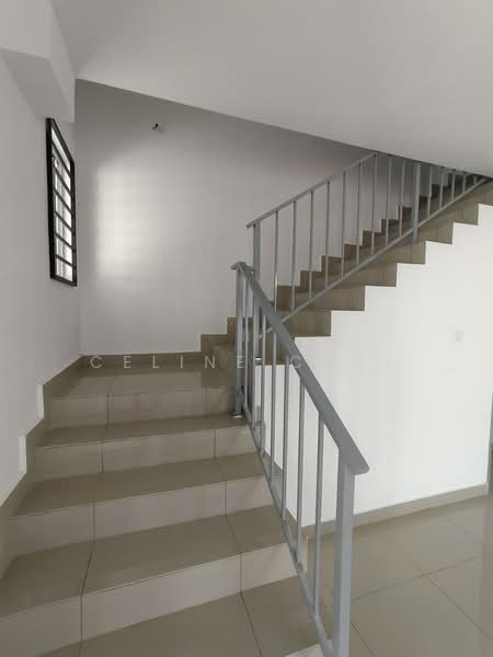 2-storey Terraced House for Sale in Taman Mengkibol (Kluang) - Celine Chai - Interior - PropertyGuru.com.my