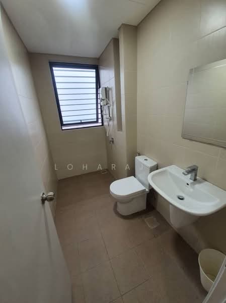 For Sale - i-SOHO @ i-City