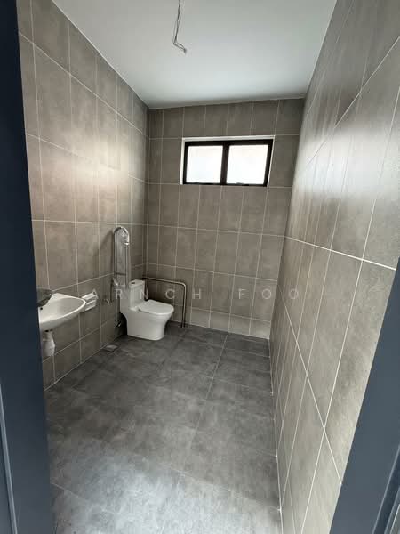 Kilang untuk Disewa di Eco Business Park 1 (Johor Bahru) - Arnch Foo - Bathroom - PropertyGuru.com.my