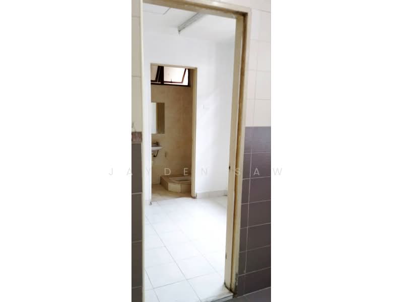 Townhouse for Rent in Petaling (Selangor) - Jayden Saw - Bathroom - PropertyGuru.com.my