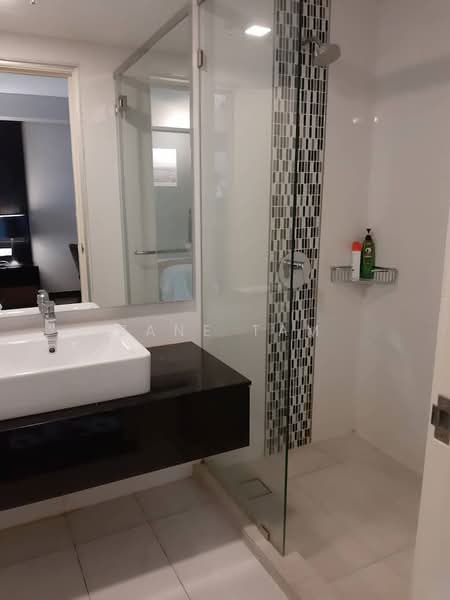 Servis Apartment untuk Disewa di Maritime Suite - Zane Tam - Bathroom - PropertyGuru.com.my