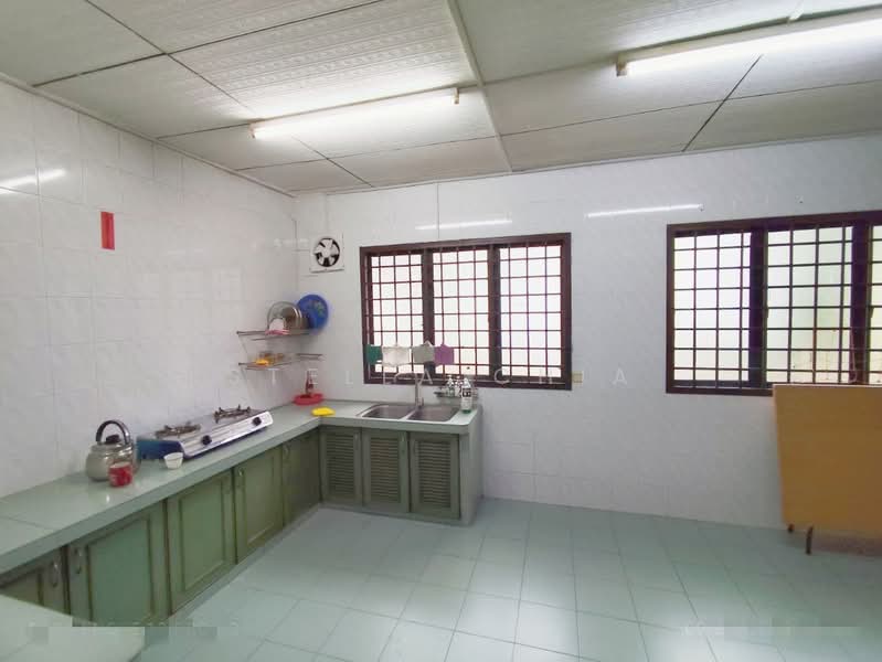 Rumah Teres 1 Tingkat untuk Disewa di Johor Bahru (Johor) - Stella Chia - Kitchen - PropertyGuru.com.my