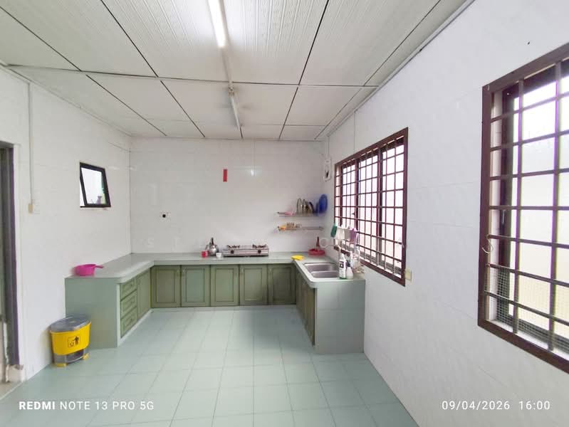 Rumah Teres 1 Tingkat untuk Disewa di Johor Bahru (Johor) - Stella Chia - Kitchen - PropertyGuru.com.my