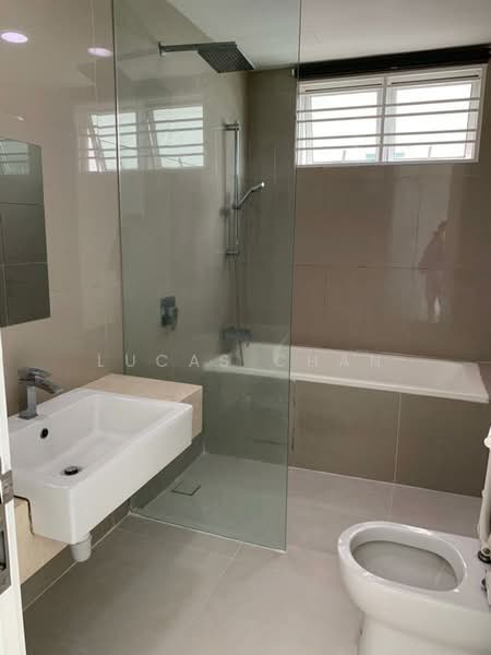 Kondominium untuk Dijual di Le Yuan Residence - Lucas Chan - Bathroom - PropertyGuru.com.my