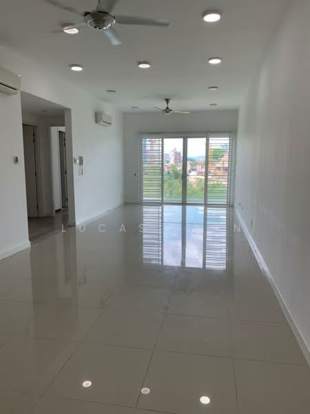 Kondominium untuk Dijual di Le Yuan Residence - Lucas Chan - Living Room - PropertyGuru.com.my