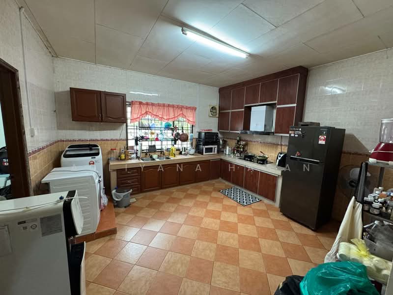 Rumah Teres 1 Tingkat untuk Dijual di Ampangan (Negeri Sembilan) - Adliyana Hasan - Kitchen - PropertyGuru.com.my