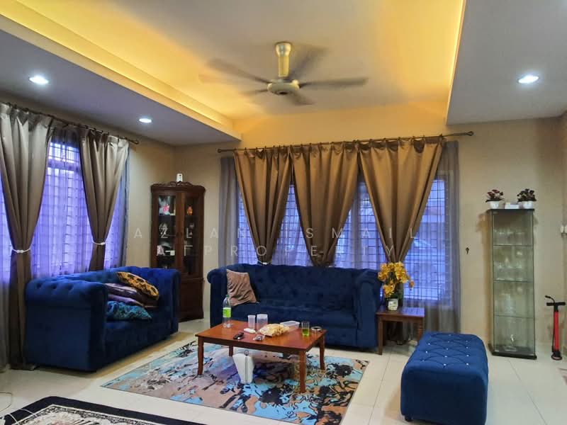 Rumah Teres 2 Tingkat untuk Dijual di Bandar Dato Onn (Tebrau) - Azlan Ismail aiproperty - Living Room - PropertyGuru.com.my