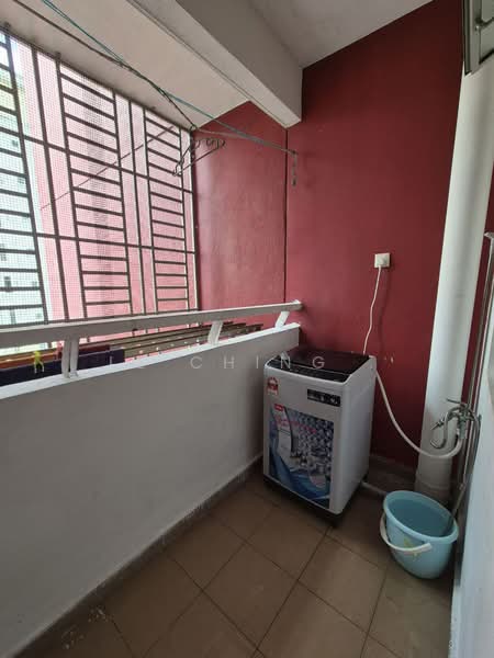 Apartment for Rent at D' Larkin Residence - Le Ching . - Balcony - PropertyGuru.com.my