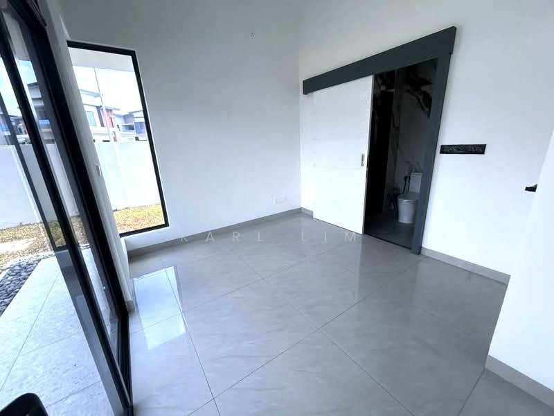 Rumah Berkembar untuk Dijual di Bandar Uda Utama (Johor Bahru) - Karl Lim - Interior - PropertyGuru.com.my