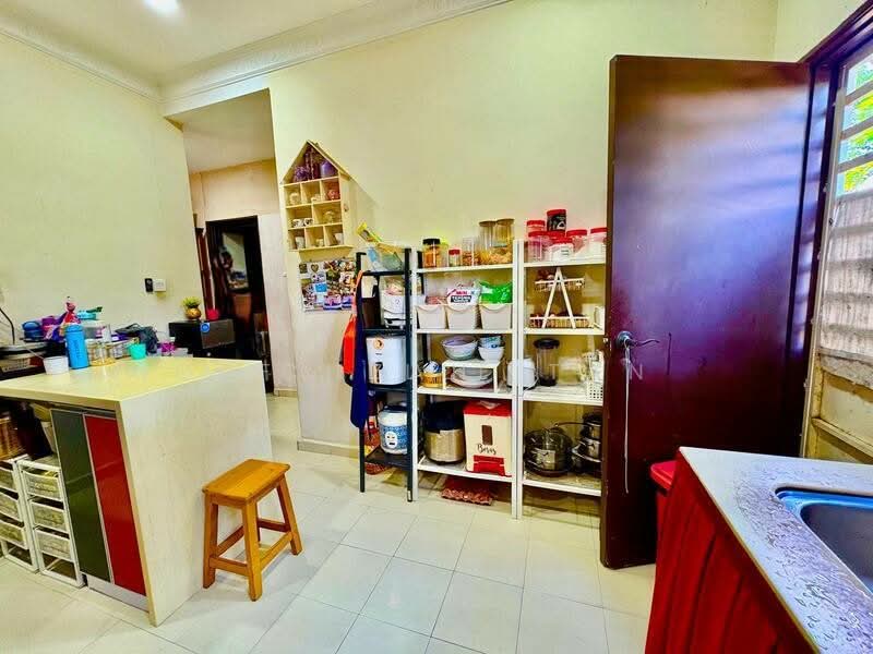 Rumah Teres 2 Tingkat untuk Dijual di Taman Idaman Murni (Labu) - Michelle Tan - Kitchen - PropertyGuru.com.my