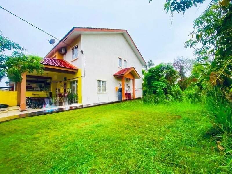 Rumah Teres 2 Tingkat untuk Dijual di Taman Idaman Murni (Labu) - Michelle Tan - Exterior - PropertyGuru.com.my