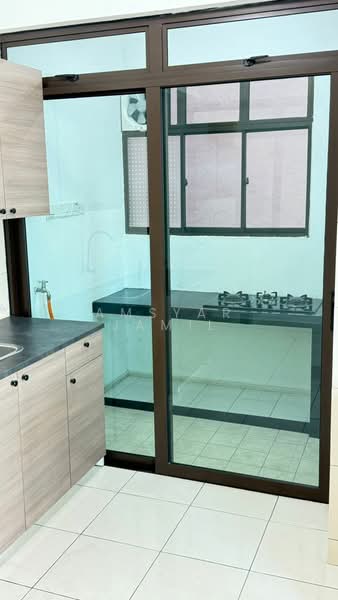 Kondominium untuk Disewa di Indah Alam (Subang Andaman) - Amsyar Jamil - Kitchen - PropertyGuru.com.my