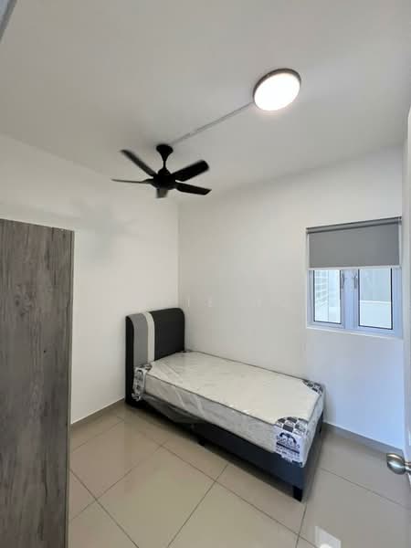 Kondominium untuk Disewa di Residensi Dutamas Dahlia - Eddie Ho - Bedroom - PropertyGuru.com.my