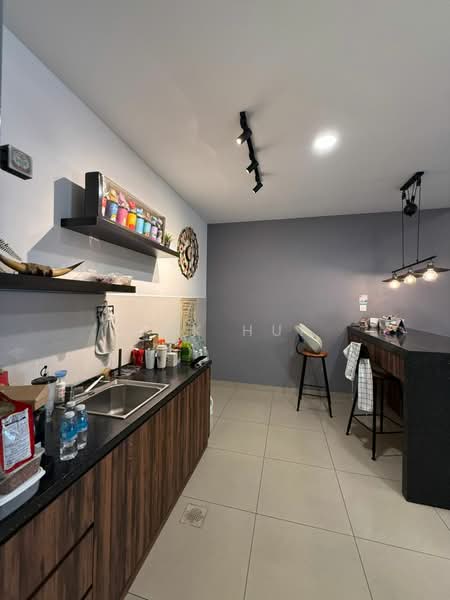 Cluster House for Sale in Taman Adda Heights (Tebrau) - Kok Hui - Kitchen - PropertyGuru.com.my