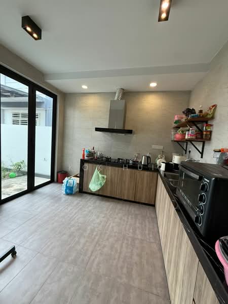 Cluster House for Sale in Taman Adda Heights (Tebrau) - Kok Hui - Kitchen - PropertyGuru.com.my