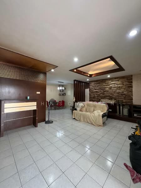 Rumah Teres 2 Tingkat untuk Dijual di Bandar Putra (Kulai) - Johnson Tan - Living Room - PropertyGuru.com.my