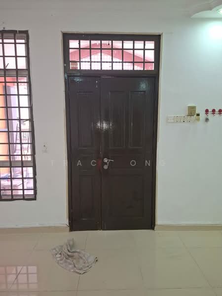 Rumah Teres 2 Tingkat untuk Dijual di Bandar Seri Alam (Masai) - Tracy Ong - Entrance - PropertyGuru.com.my