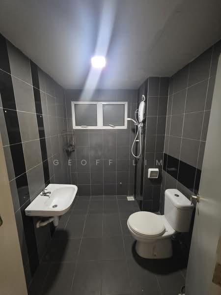 Condominium for Sale at Seri Puteri - Geoff Lim - Bathroom - PropertyGuru.com.my