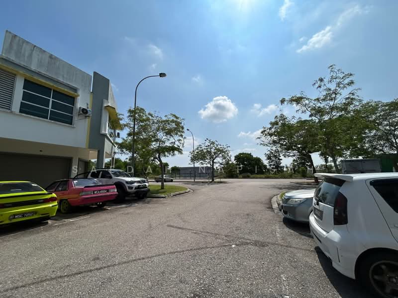 Kedai / Pejabat untuk Dijual di Taman Pura Kencana (Batu Pahat) - Saedah Napisah - Exterior - PropertyGuru.com.my