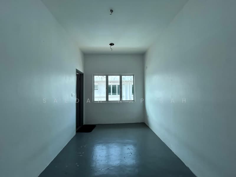 Kedai / Pejabat untuk Dijual di Taman Pura Kencana (Batu Pahat) - Saedah Napisah - Interior - PropertyGuru.com.my