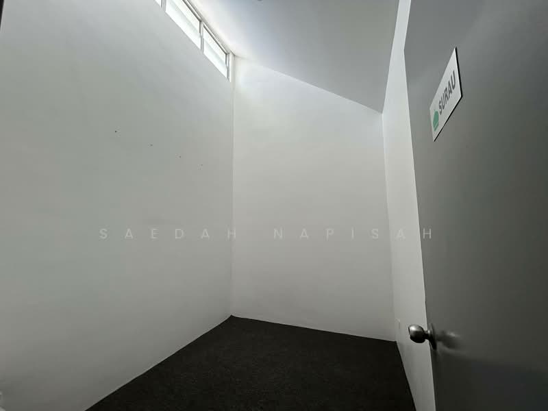 Kedai / Pejabat untuk Dijual di Taman Pura Kencana (Batu Pahat) - Saedah Napisah - Interior - PropertyGuru.com.my