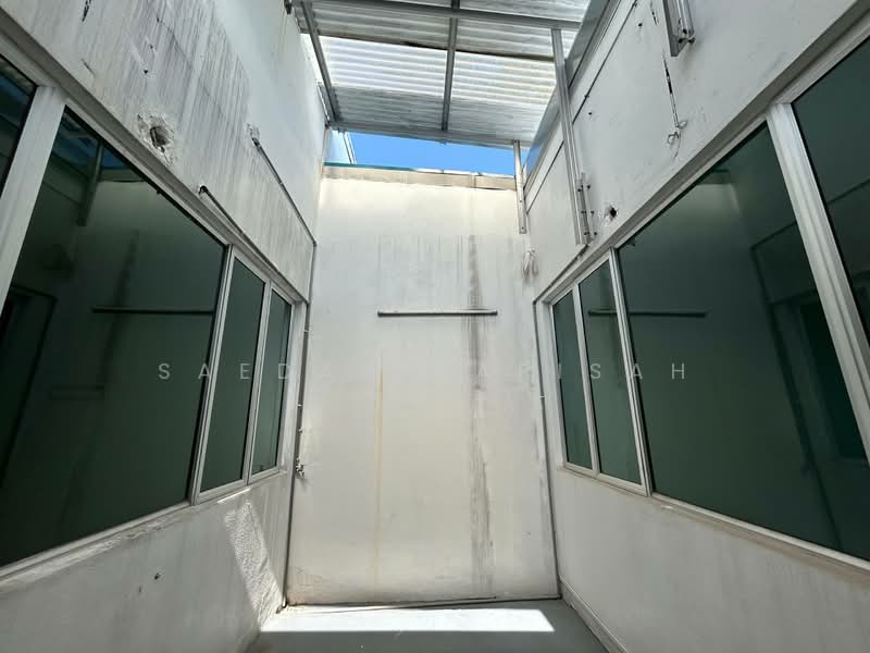Kedai / Pejabat untuk Dijual di Taman Pura Kencana (Batu Pahat) - Saedah Napisah - Exterior - PropertyGuru.com.my