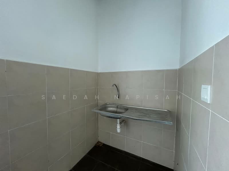 Kedai / Pejabat untuk Dijual di Taman Pura Kencana (Batu Pahat) - Saedah Napisah - Interior - PropertyGuru.com.my