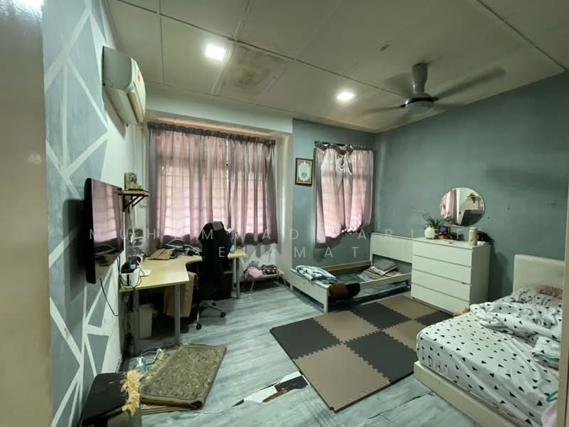 2-storey Terraced House for Sale in Bandar Seri Putra (Bangi) - Muhammad ‘Ariff Selamat - Bedroom - PropertyGuru.com.my