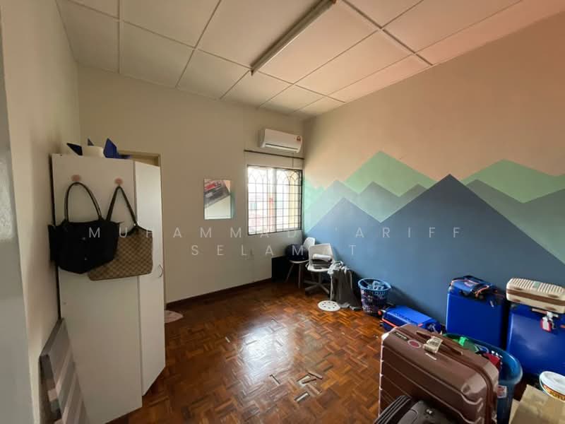 2-storey Terraced House for Sale in Bandar Seri Putra (Bangi) - Muhammad ‘Ariff Selamat - Bedroom - PropertyGuru.com.my