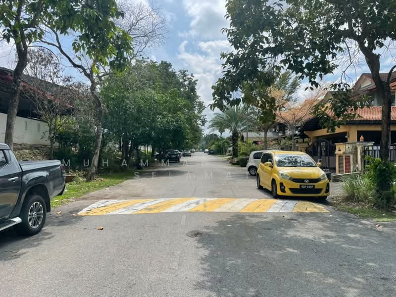 2-storey Terraced House for Sale in Bandar Seri Putra (Bangi) - Muhammad ‘Ariff Selamat - Exterior - PropertyGuru.com.my