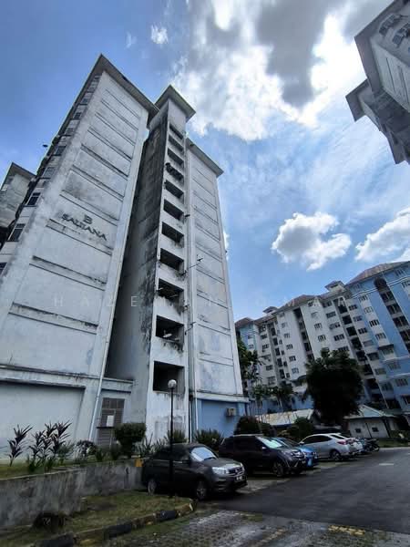Apartment for Sale at Tasik Heights Apartment - Hazeman Omar - Exterior - PropertyGuru.com.my
