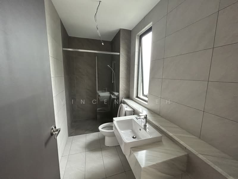 Bungalow for Sale in Telok Panglima Garang (Selangor) - Vincent Teh - Bathroom - PropertyGuru.com.my