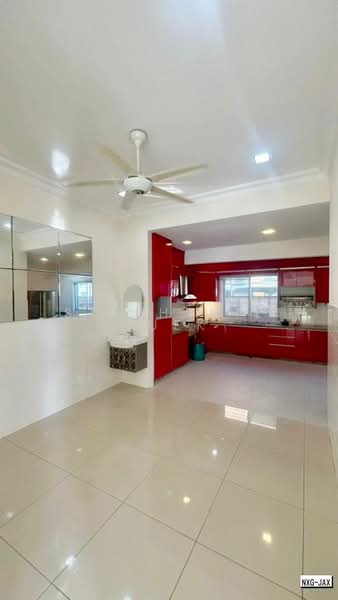 2-storey Terraced House for Rent in Kota Kemuning (Shah Alam) - Stephanie Quek - Kitchen - PropertyGuru.com.my