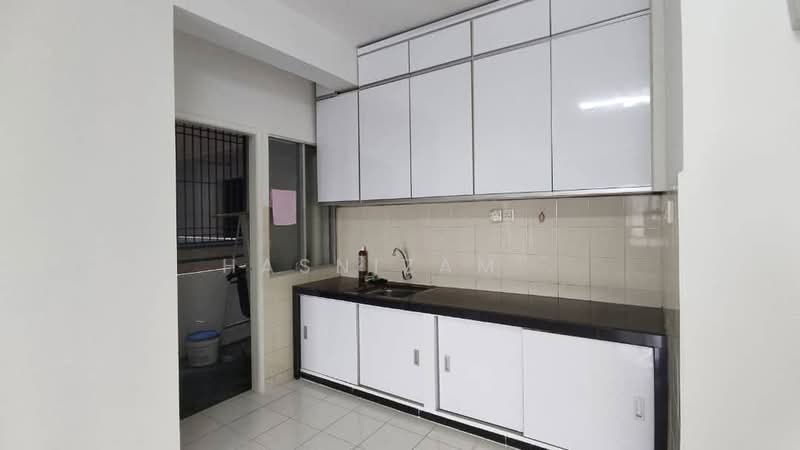 Condominium for Sale at Park View Tower - Hasnizam . - Kitchen - PropertyGuru.com.my