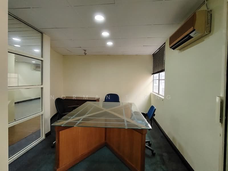 Shop / Office for Rent in Bandar Baru Sri Petaling (Sri Petaling) - Norman Tiong - Meeting room - PropertyGuru.com.my