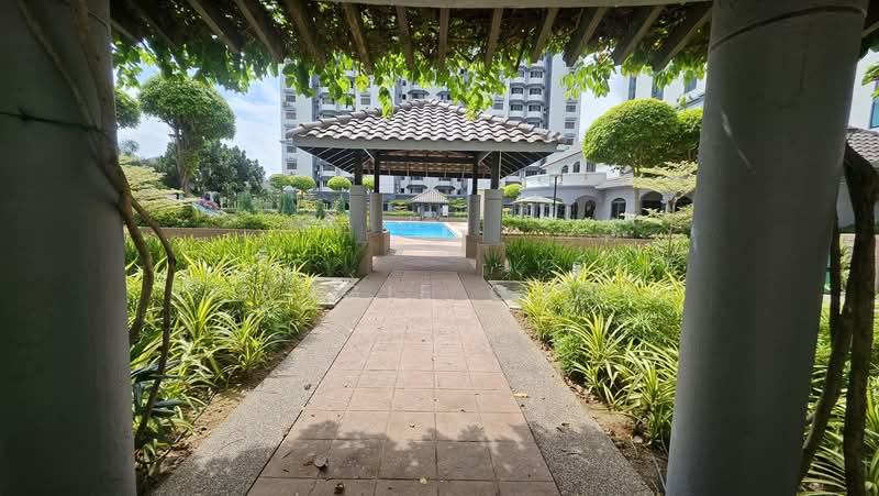 Kondominium untuk Dijual di Kelana Parkview Condominium - Angie Ong - Exterior - PropertyGuru.com.my