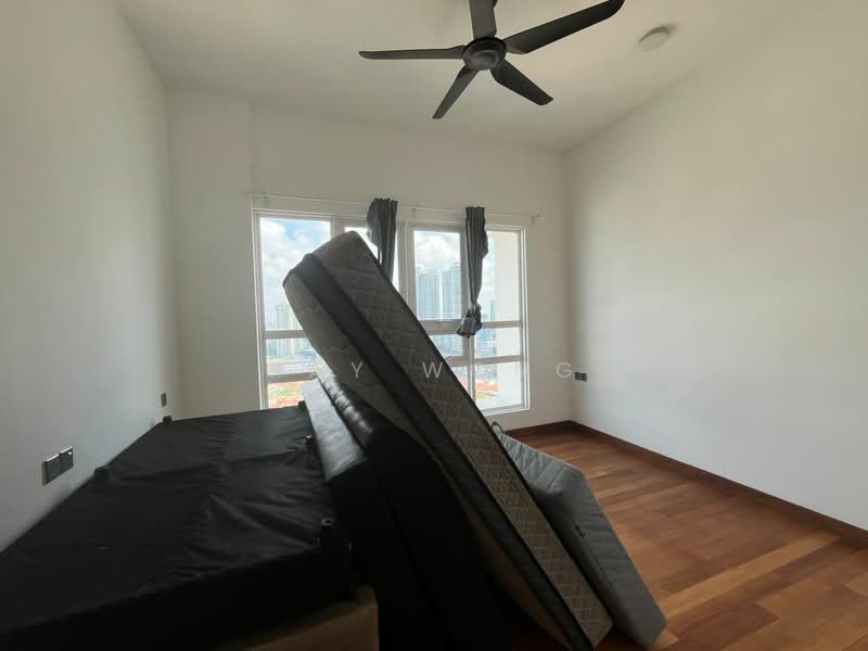 Servis Apartment untuk Disewa di TriTower Residence @ Johor Bahru Sentral - Ray Wong - Bedroom - PropertyGuru.com.my