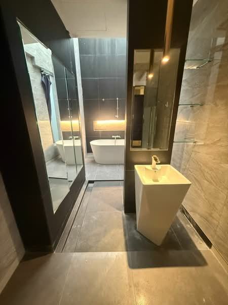 Rumah Teres 3.5 Tingkat untuk Dijual di Damansara Perdana (Selangor) - Julian Lai - Bathroom - PropertyGuru.com.my