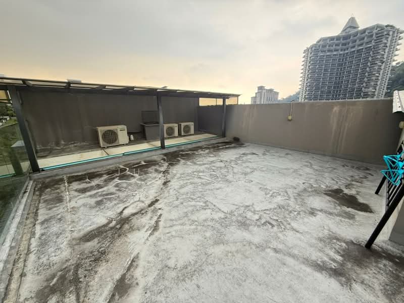 Rumah Teres 3.5 Tingkat untuk Dijual di Damansara Perdana (Selangor) - Julian Lai - Exterior - PropertyGuru.com.my