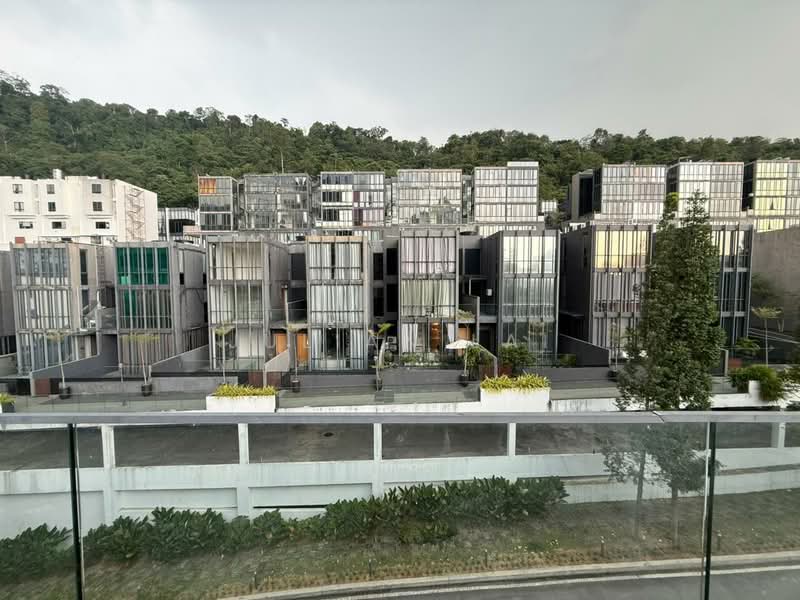 Rumah Teres 3.5 Tingkat untuk Dijual di Damansara Perdana (Selangor) - Julian Lai - Exterior - PropertyGuru.com.my