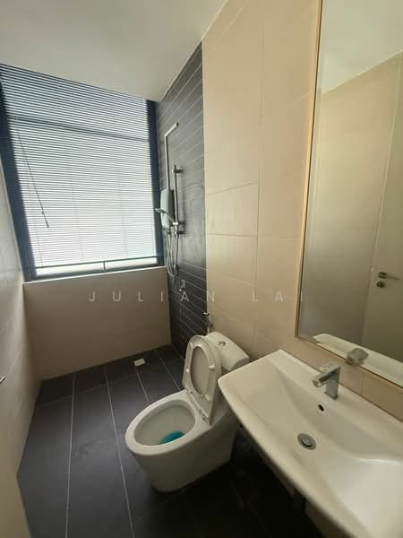 Rumah Teres 3.5 Tingkat untuk Dijual di Damansara Perdana (Selangor) - Julian Lai - Bathroom - PropertyGuru.com.my