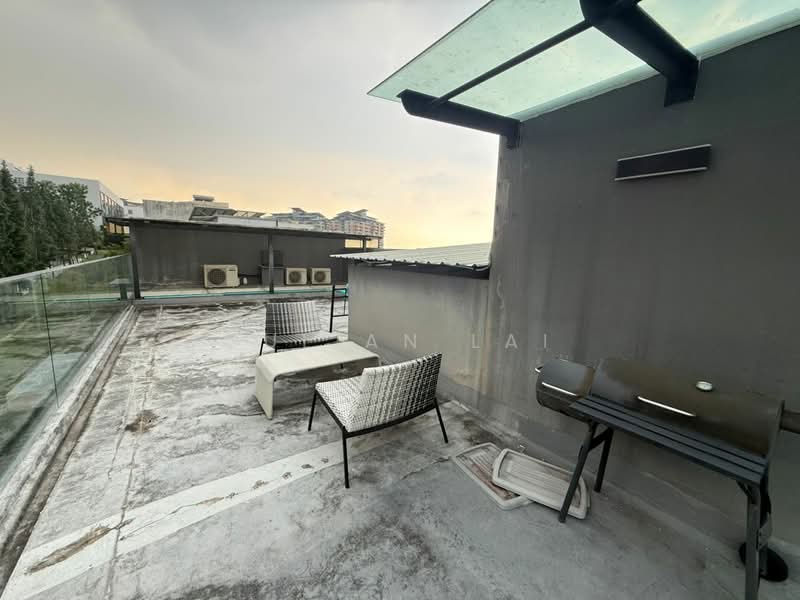 Rumah Teres 3.5 Tingkat untuk Dijual di Damansara Perdana (Selangor) - Julian Lai - Roof - PropertyGuru.com.my