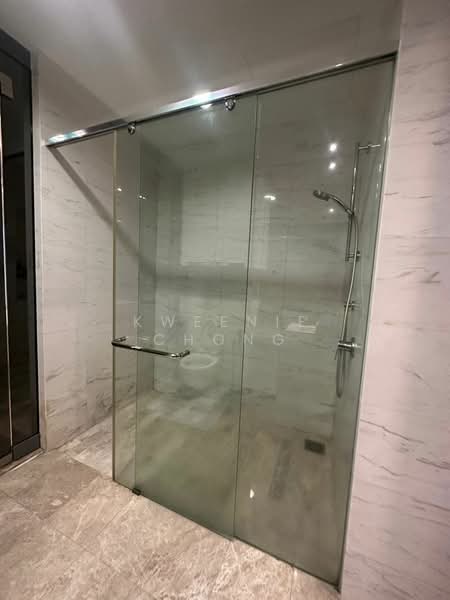 Service Residence for Rent at The Face Suites (Platinum Suites) - Kweenie Chong - Bathroom - PropertyGuru.com.my