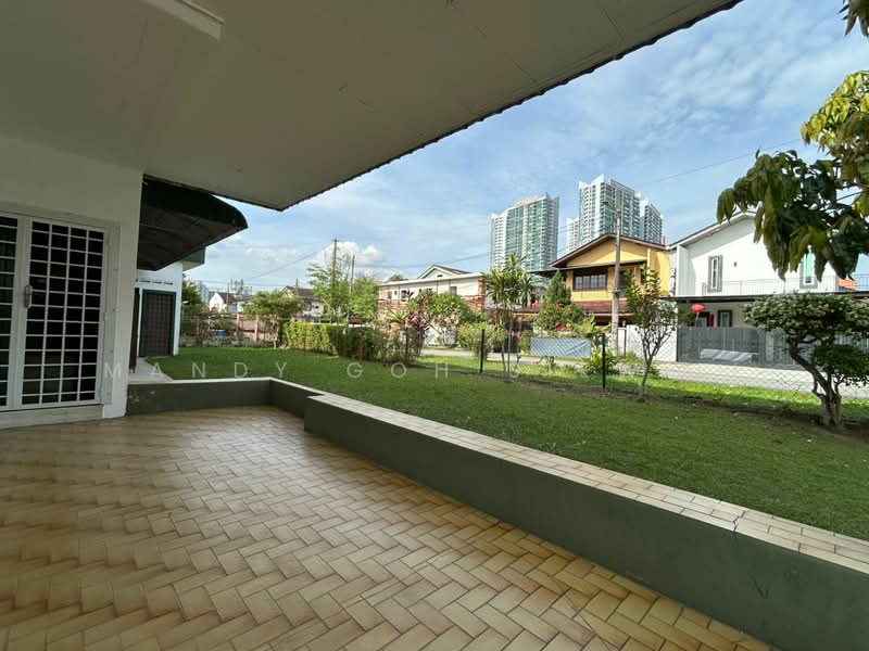 Rumah Berkembar untuk Dijual di Johor Bahru (Johor) - Mandy Goh Siew Li - Exterior - PropertyGuru.com.my
